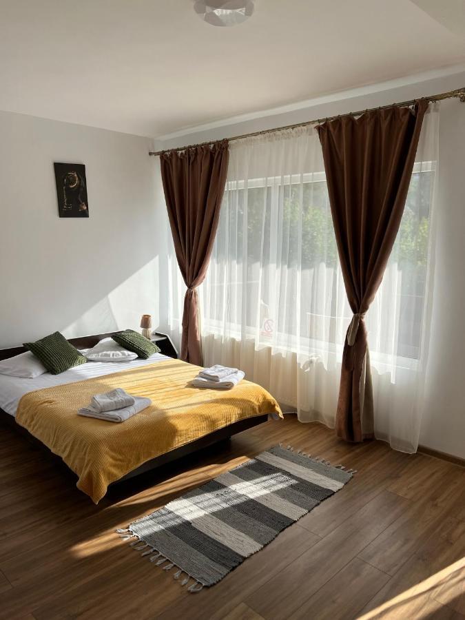 Vila Vibrant Bran  Exterior photo