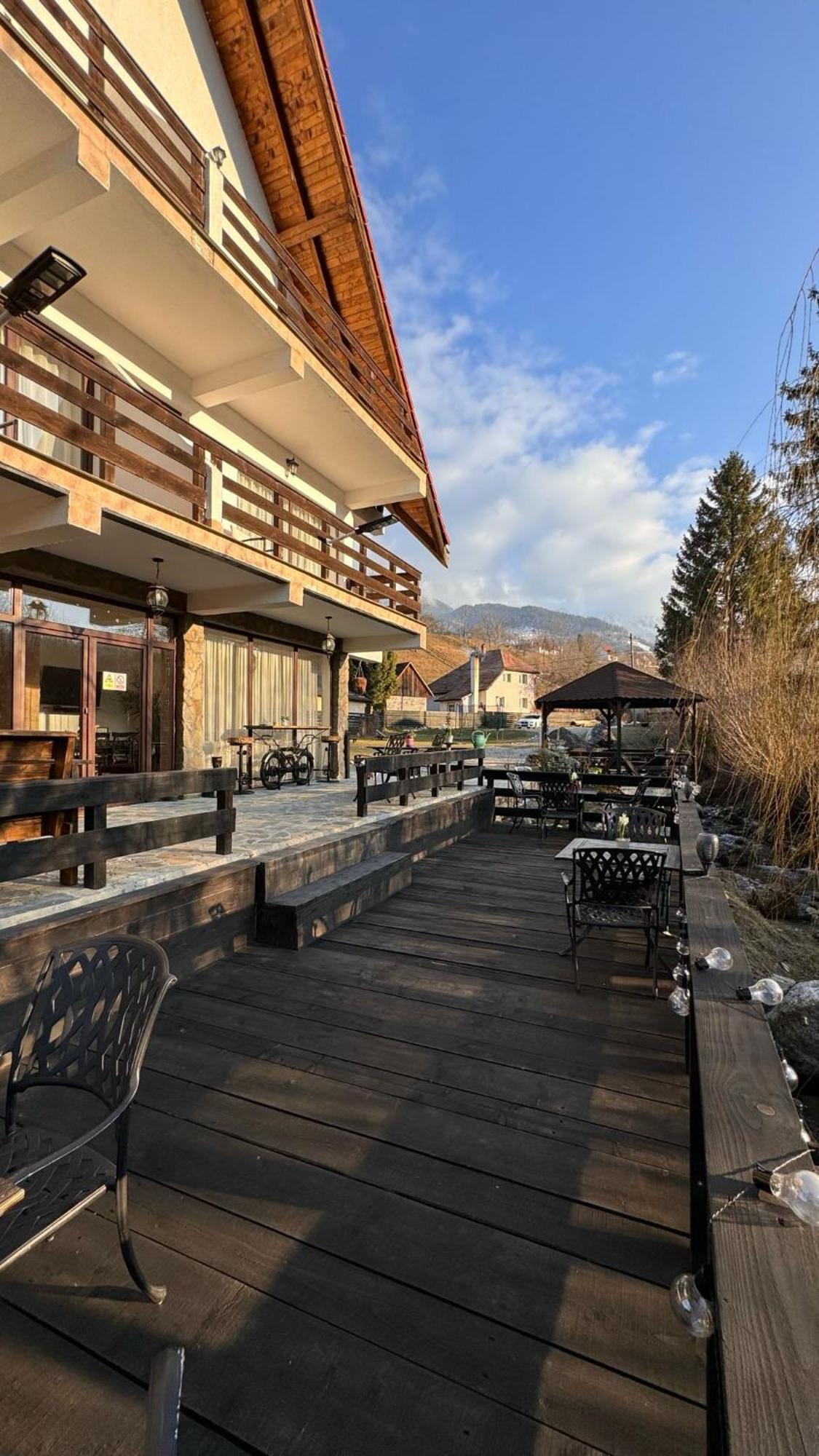 Vila Vibrant Bran  Exterior photo